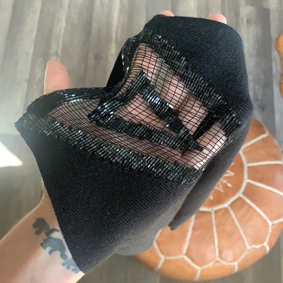 BCBG 90's style halter top - Picture 5 of 6